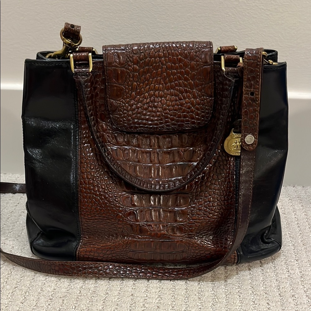 Elegant Black and Brown Leather Handbag